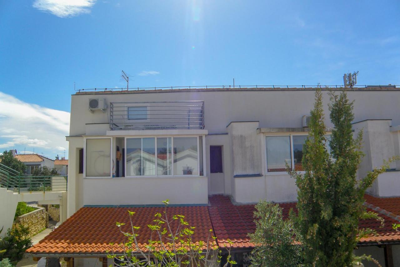 Lada Apartmani Novalja Exterior foto