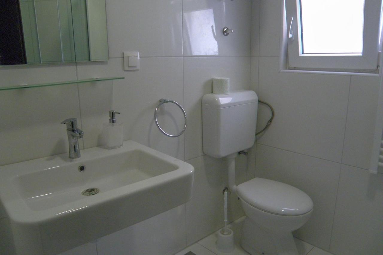 Lada Apartmani Novalja Exterior foto